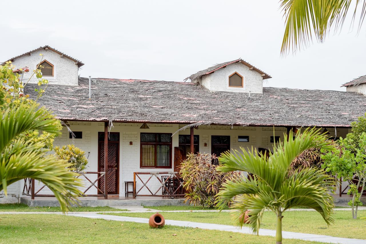 La Choza Bungalows Tambo Grande Exterior foto
